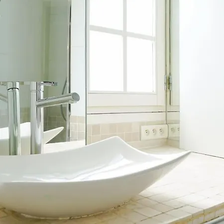 Coeur Du Marais - Grand Appartement 4 Personnes Parigi Esterno foto
