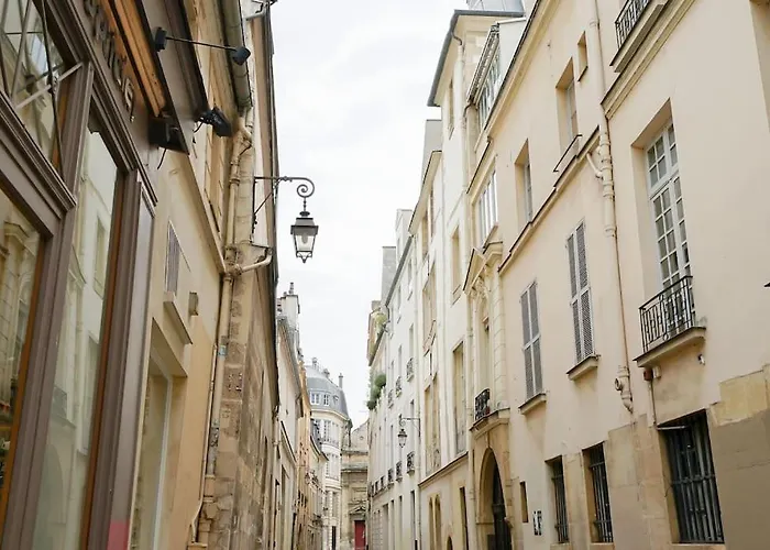 Coeur Du Marais - Grand Appartement 4 Personnes